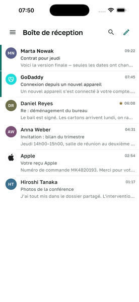 Tiho Mail affichant une boîte de réception sur iPhone et sur Mac.